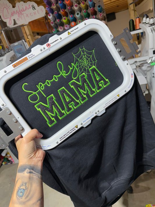 Spoooky Mama 🖤🕸️