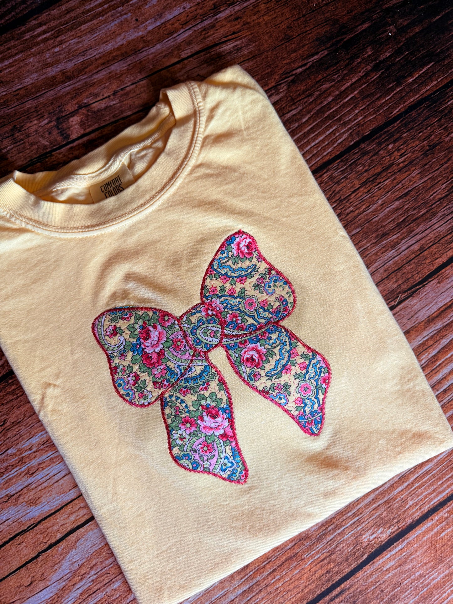 Quilted Bow CC Tee 🎀🌼